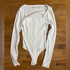 Abercrombie & Fitch White Ribbed bodysuit